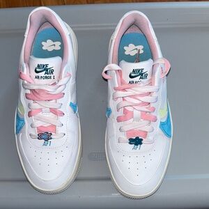 Nike Wmn's Air Force 1 Low PLT.AF.ORM Pastel White DZ5197-100 Size 8.5